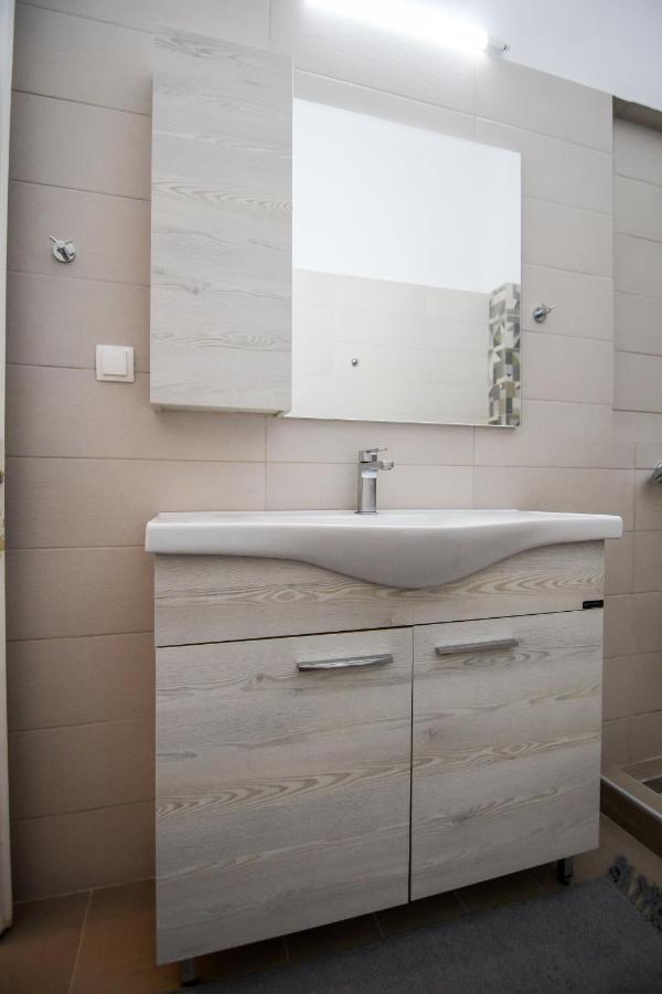 Anna Apartment Preveza Exterior photo